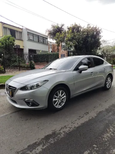 MAZDA 3 TOURING 2.0 201